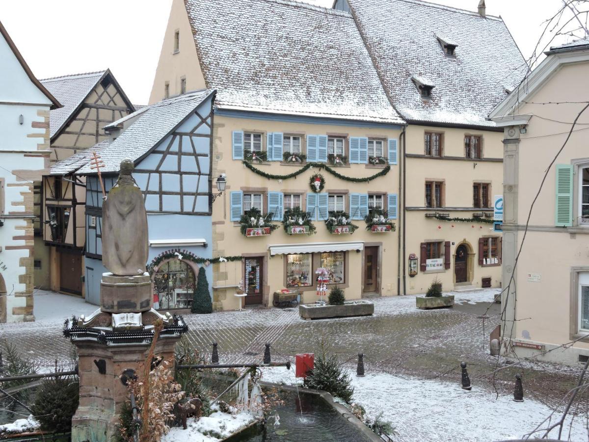 Gites Au Chateau Fleuri Eguisheim Habitación foto